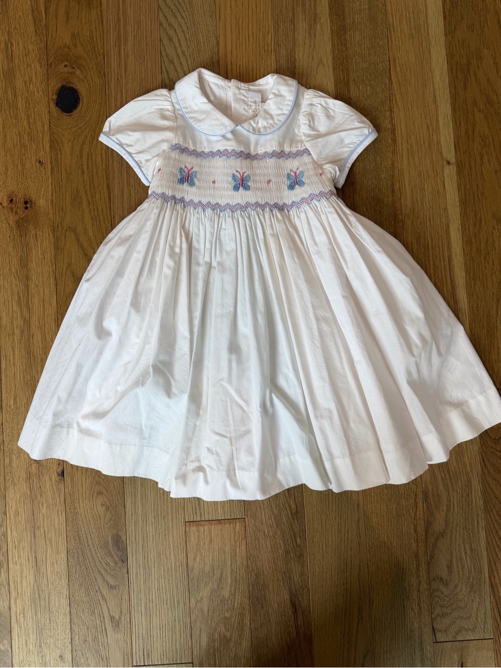 🦋 Antoinette Paris White Butterfly Smocked Dress Girls 2T EUC